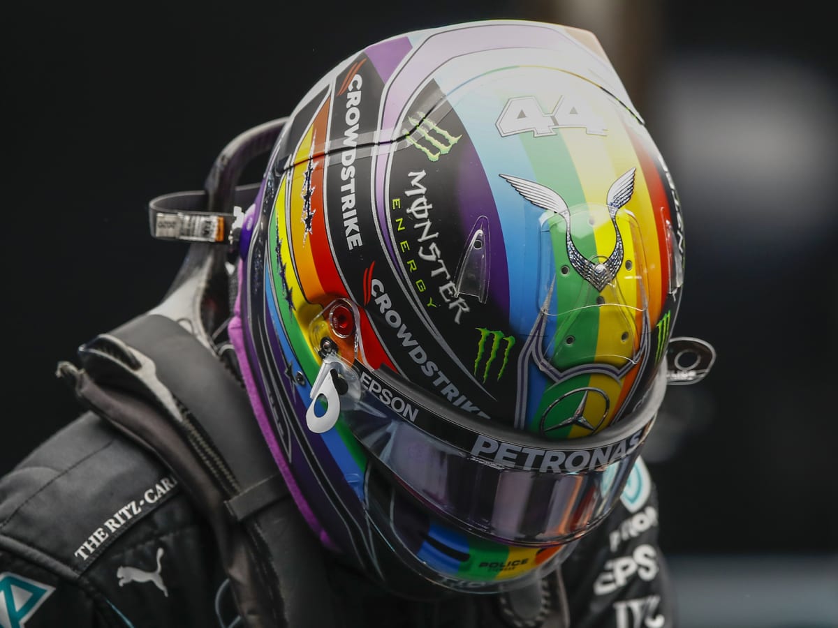 หมวกกันน็อคสำหรับนักแข่ง F1