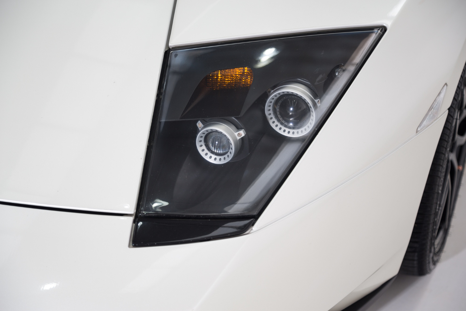 ไฟหน้า LED